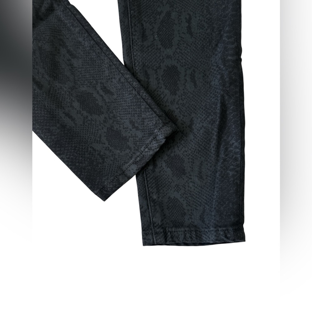 Joe’s Jeans The Charlie High Rise Skinny Ankle Black Python Print Jeans, Size 29 - Picture 3 of 9